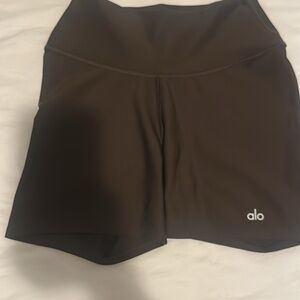 ALO Yoga Women's Dark Brown Athletic Shorts